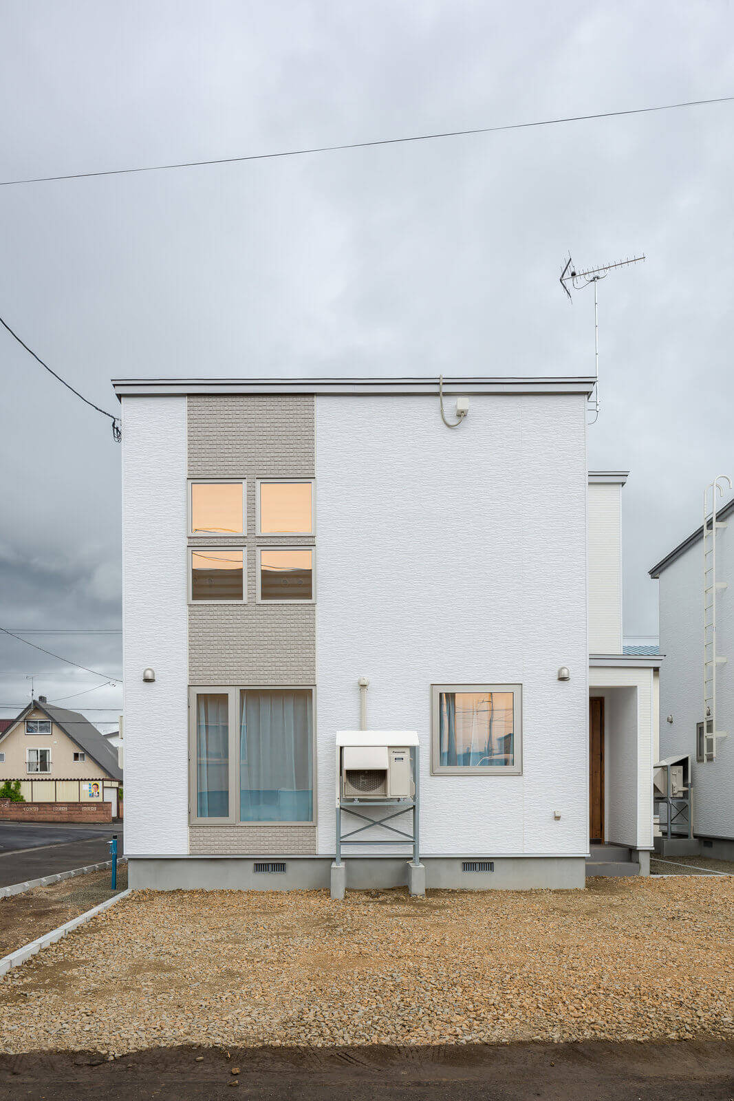 ハウジングカフェ（ロゴスホーム）の施工事例1